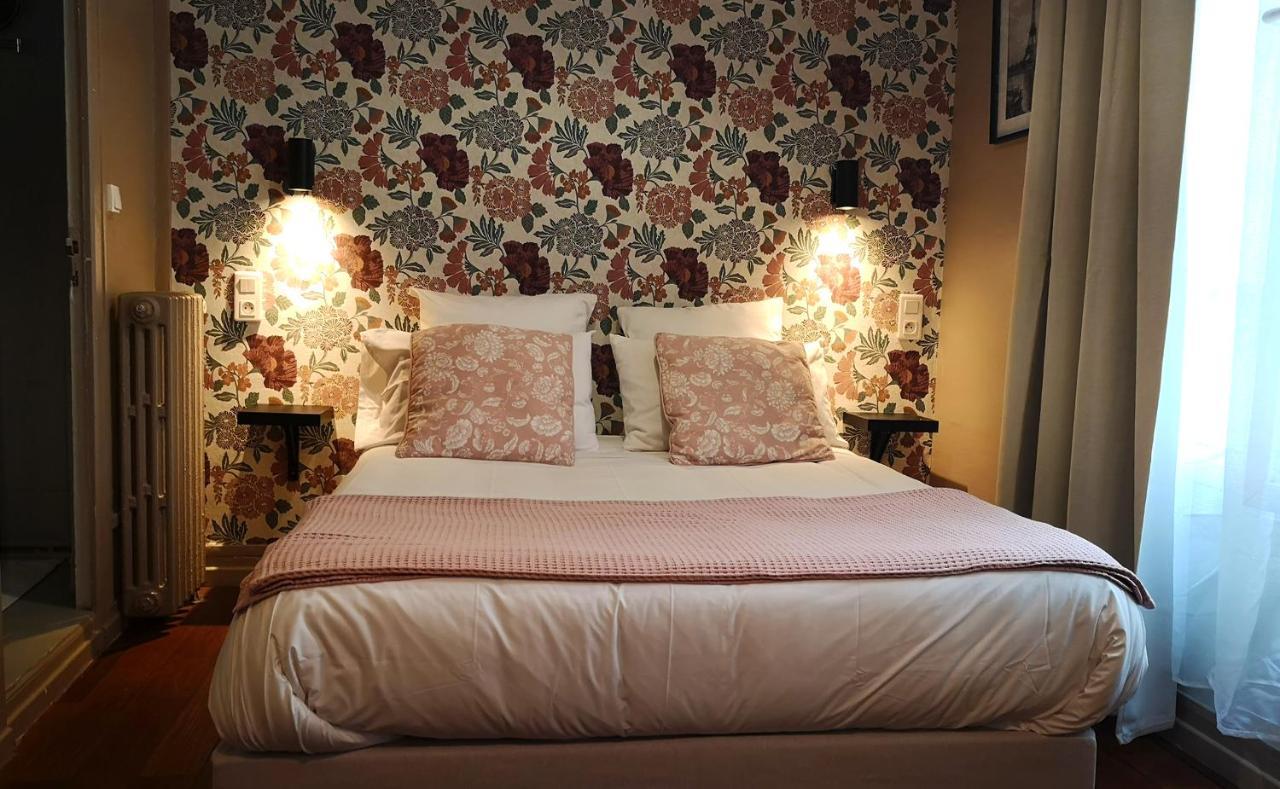 Hotel Hippodrome Paris Luaran gambar