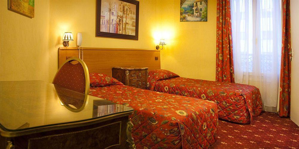 Hotel Hippodrome Paris Luaran gambar